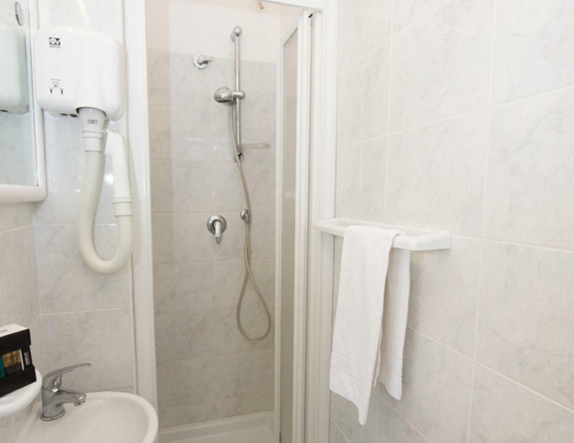 Hotel Tirreno
