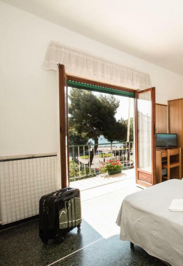 Hotel Tirreno Celle Ligure